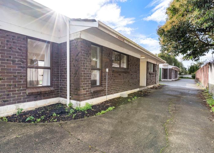  at 2/545 Weymouth Road, Weymouth, Manukau City, Auckland