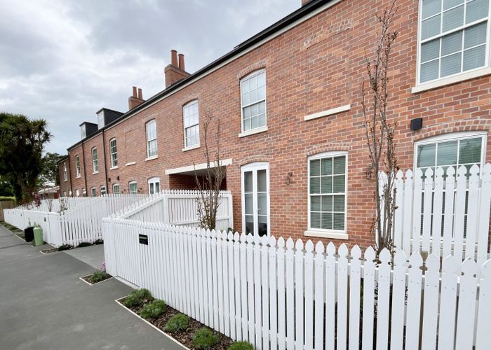  at 18 Bunyan Street, Waltham, Christchurch City, Canterbury