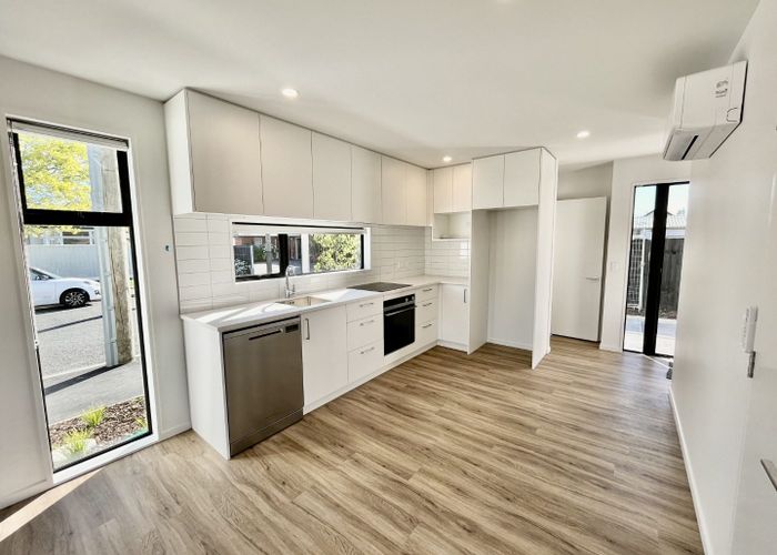  at 1/176 Hastings Street East, Waltham, Christchurch City, Canterbury