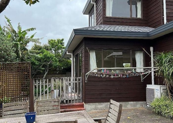  at 12B Raleigh Road, Northcote, North Shore City, Auckland