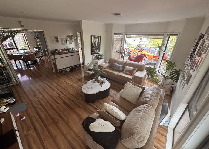  at 9 Greenvalley Rise, Glenfield, North Shore City, Auckland