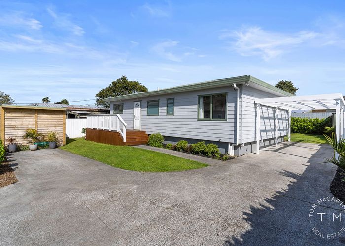  at 23A Ropata Avenue, Point England, Auckland