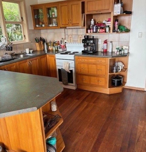  at 37 Milne Tce., Island Bay, Wellington, Wellington