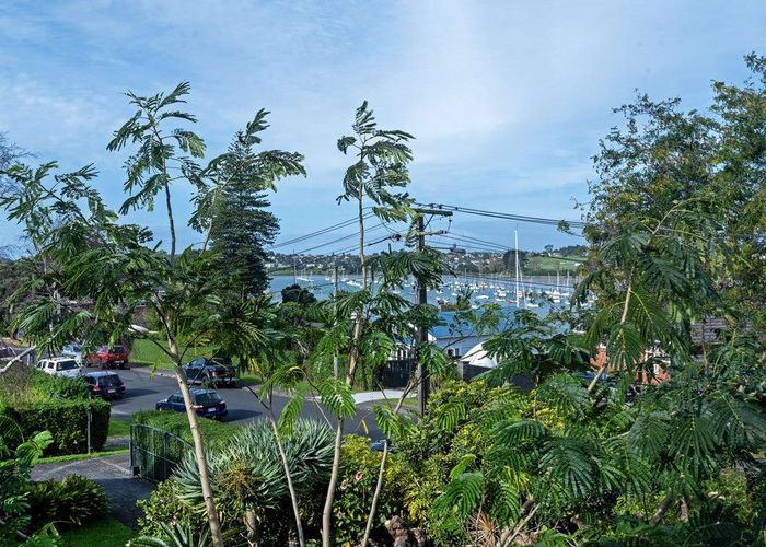  at 1 Riverview Road, Panmure, Auckland
