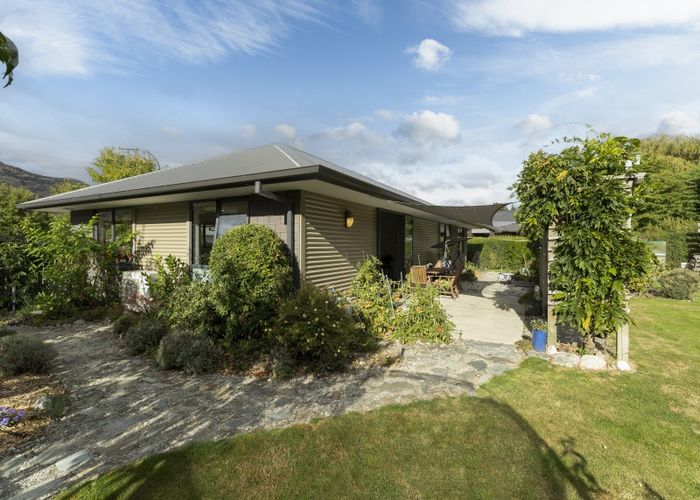  at 12 Cotswold Court, Lower Shotover, Queenstown