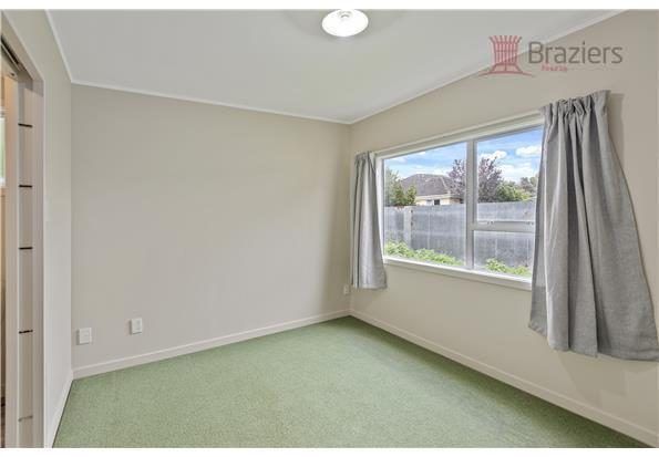  at 6 Renfrew Street, Upper Riccarton, Christchurch City, Canterbury