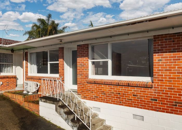  at 3/4 Harlston Road, Mount Albert, Auckland