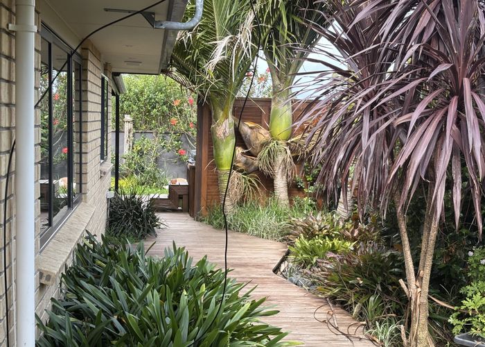  at 19a Second View Avenue, Beachlands, Manukau City, Auckland