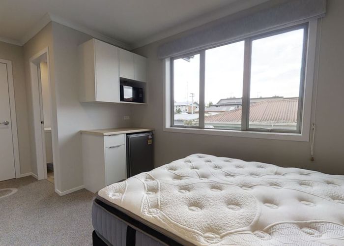  at D/4/16 Manning Street, Hamilton City Central, Hamilton, Waikato