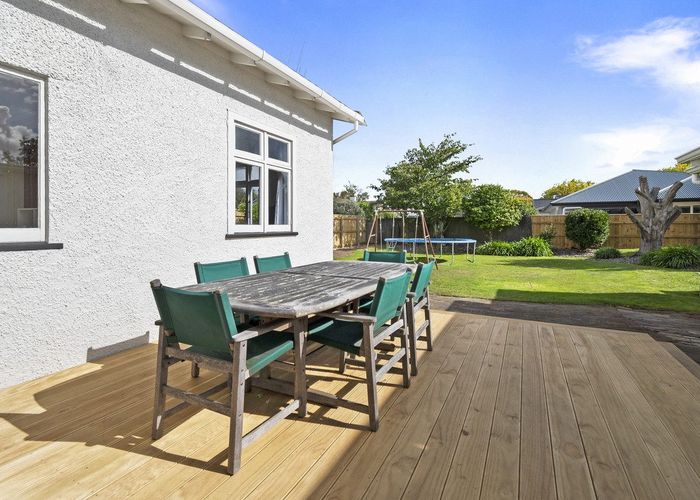  at 33 Saint Johns Avenue, Palmerston North