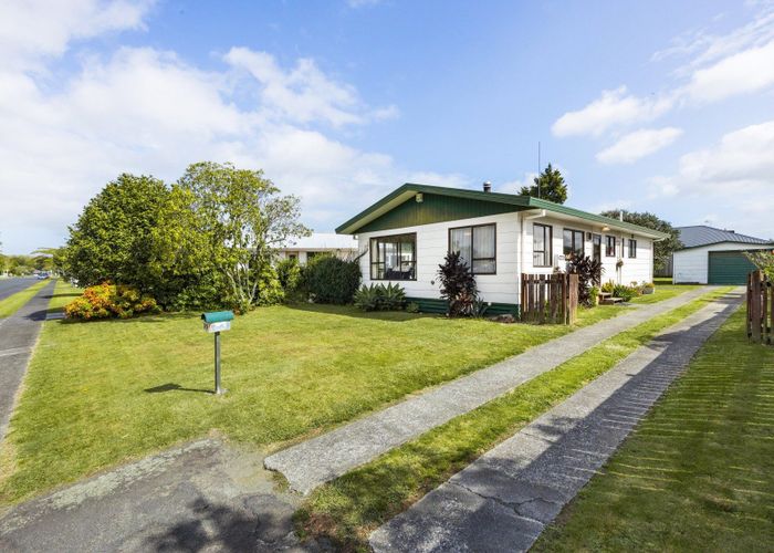  at 19 Elmwood Crescent, Pukete, Hamilton, Waikato