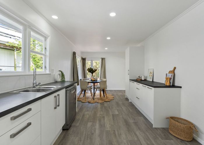  at 4 Link Road, Newlands, Wellington, Wellington