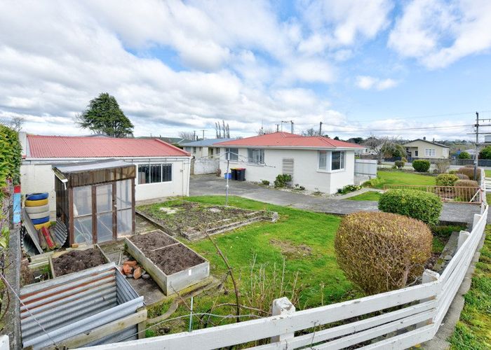  at 1 Kiwi Street, East Gore, Gore