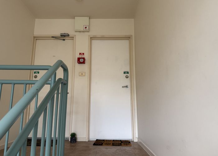  at 2I/217 Sunset Rd, Sunnynook, North Shore City, Auckland