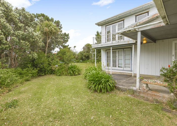  at 32 Pohutukawa Road, Beachlands, Auckland