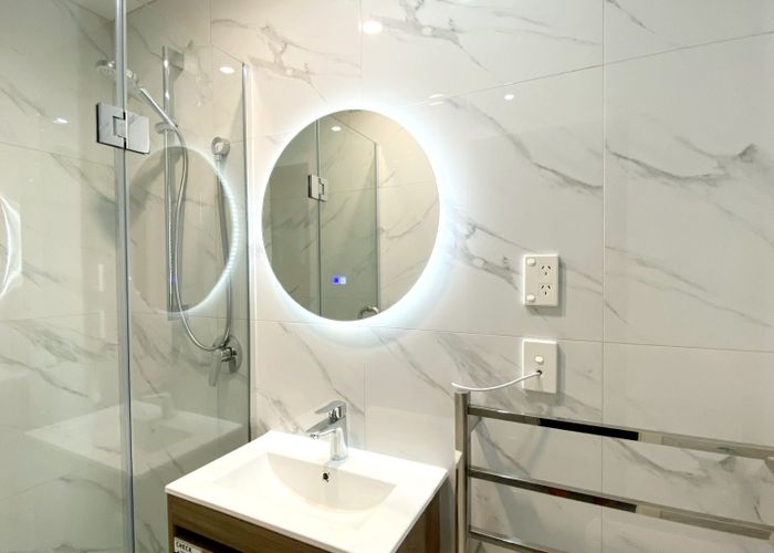  at 1/190A Green Lane West, Greenlane, Auckland