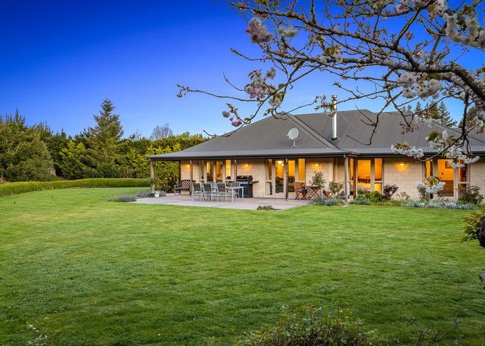  at 16 Pinewood Close, Swannanoa, Kaiapoi