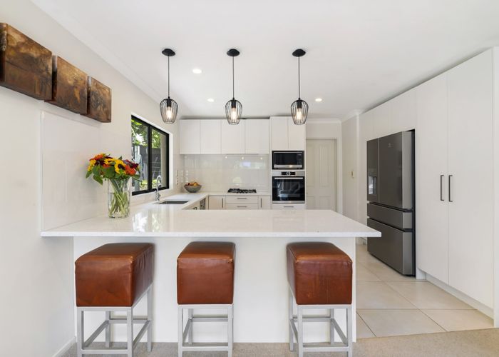  at 8A Lupetti Rise, West Harbour, Auckland