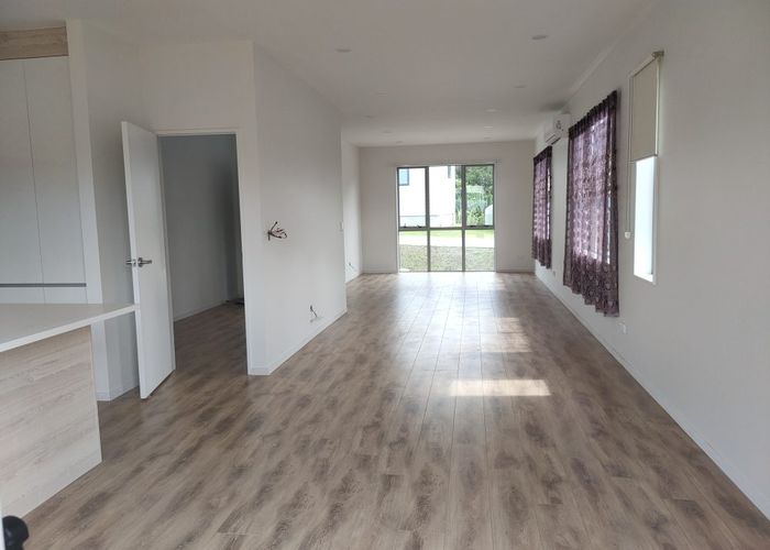  at 4 Han Court, Glen Eden, Waitakere City, Auckland