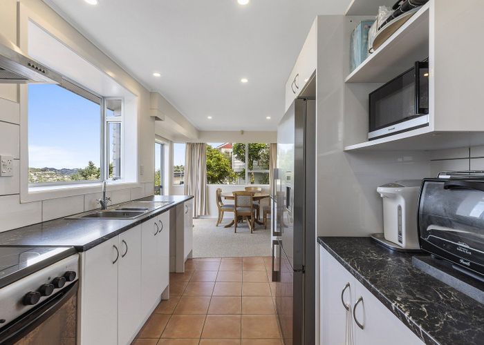  at 4 Aramoana Place, Maupuia, Wellington