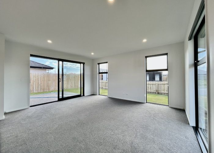  at 2 Piopio Lane, Halswell, Christchurch City, Canterbury
