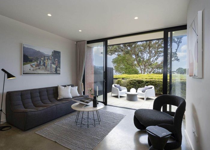  at 1 Park Rise, Campbells Bay, Auckland