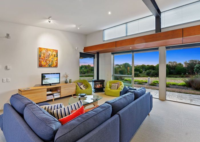  at 40 Raukawa Road, Peka Peka