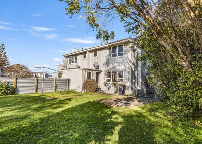  at 12-14 Opie Place, Highbury, Palmerston North, Manawatu / Whanganui