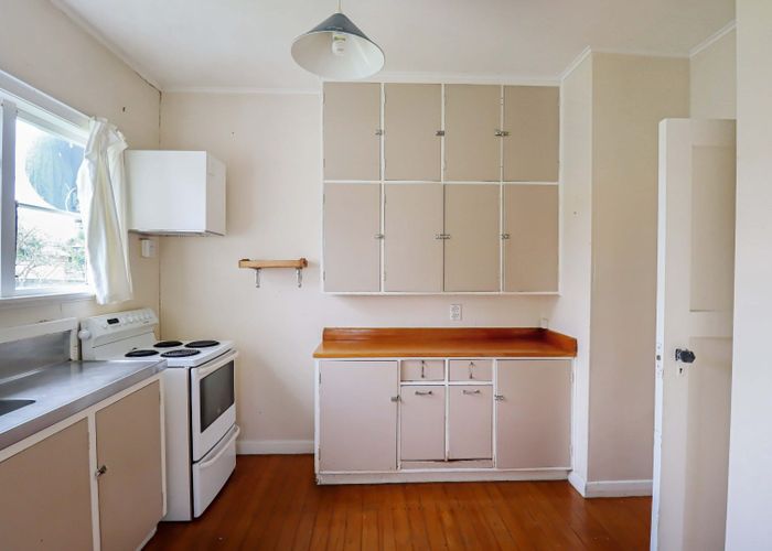  at 5 Purser Grove, Fairfield, Lower Hutt, Wellington