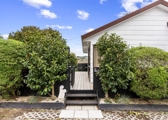  at 15A Coubray Place, Botany Downs, Manukau City, Auckland