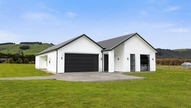  at 1 Kanuka Grove, Kinloch