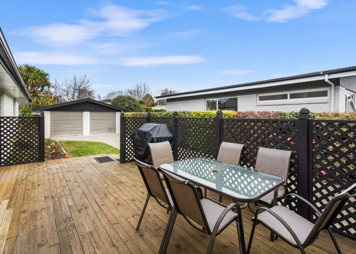  at 7 Ansonby Street, Russley, Christchurch