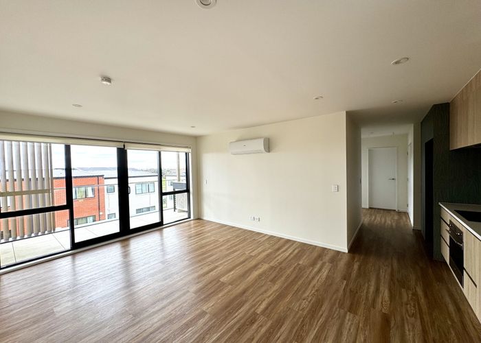  at 204/3 Newelm Lane, Flat Bush, Manukau City, Auckland