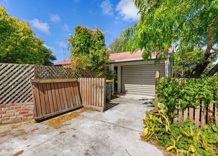  at 1A/694 Avonside Drive, Avonside, Christchurch