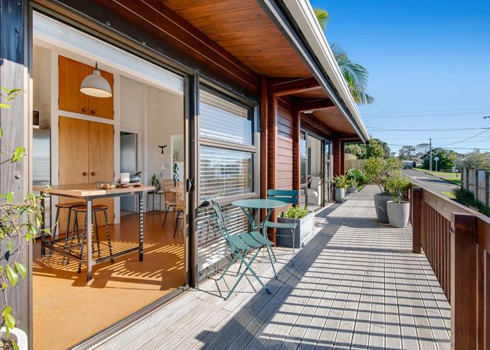  at 33A Kauri Road, Stanmore Bay, Whangaparaoa