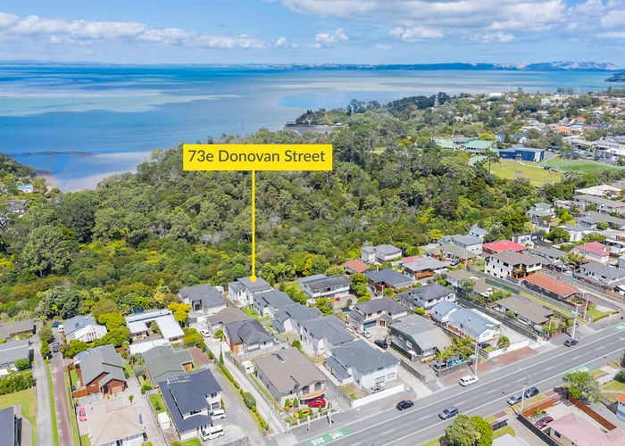  at 73E Donovan Street, Blockhouse Bay, Auckland