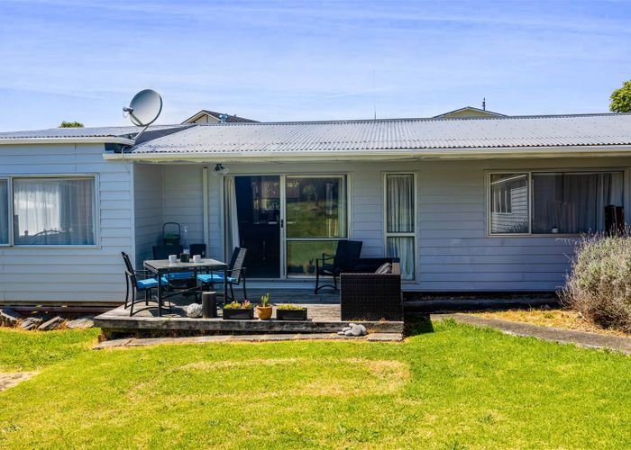 at 15 Camellia Avenue, Bell Block, New Plymouth