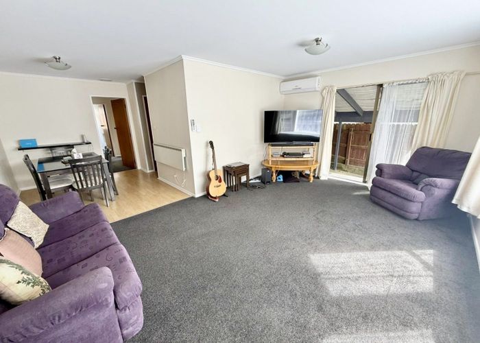  at 64a Gemstone Drive, Birchville, Upper Hutt, Wellington