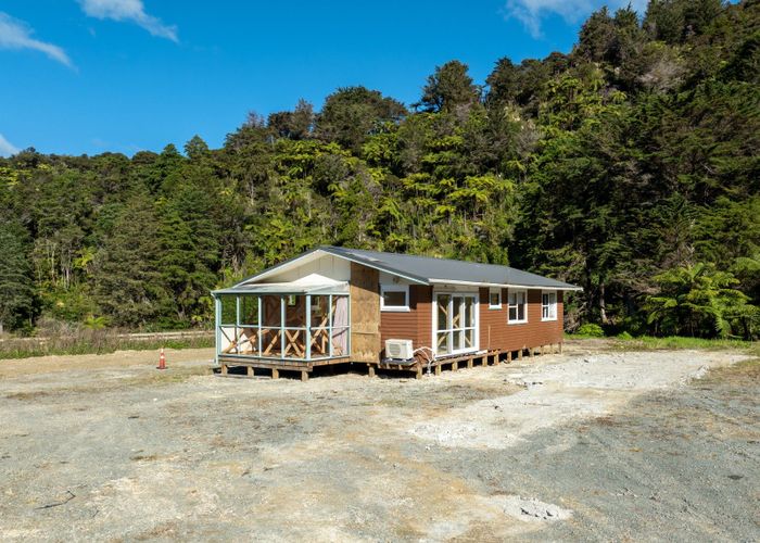  at 2523 State Highway 1, Kaiwaka, Kaipara, Northland
