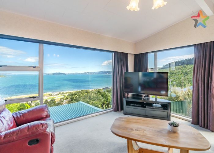 at 46 Korokoro Road, Korokoro, Lower Hutt