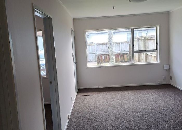  at 2/25 Aranui Road, Mount Wellington, Auckland City, Auckland