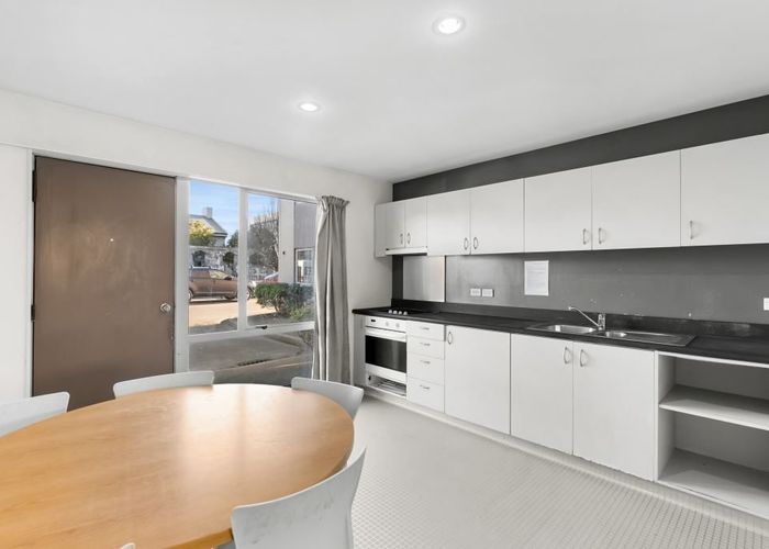  at 4/340 Lincoln Road, Addington, Christchurch