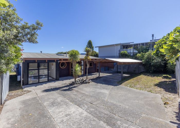 at 102A Seaview RD, PARAPARAUMU BEACH, PARAPARAUMU