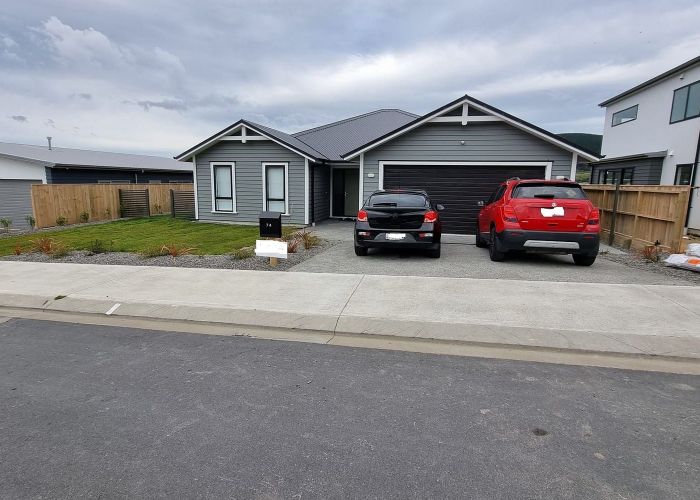  at 74 Hokioi Drive, Kenepuru, Porirua, Wellington