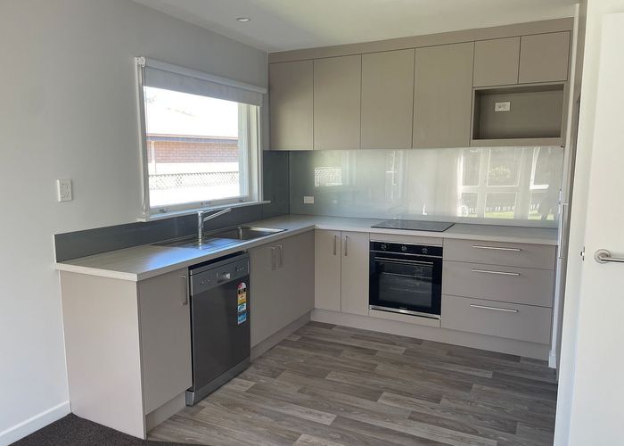  at 2/216 Riverlaw Terrace, St. Martins, Christchurch City, Canterbury
