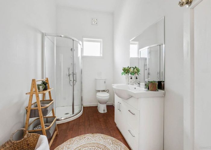  at 2/1103 New North Road, Mount Albert, Auckland City, Auckland