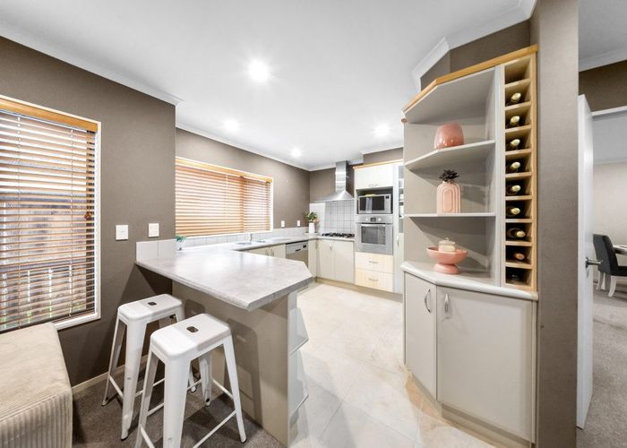  at 15 Lilybank Crescent, East Tamaki, Manukau City, Auckland