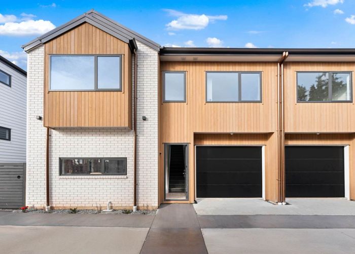  at 27 Red Hill Road, Red Hill, Papakura, Auckland