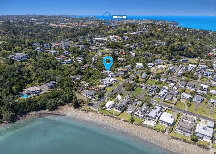  at 65 De Luen Avenue, Tindalls Beach, Rodney, Auckland