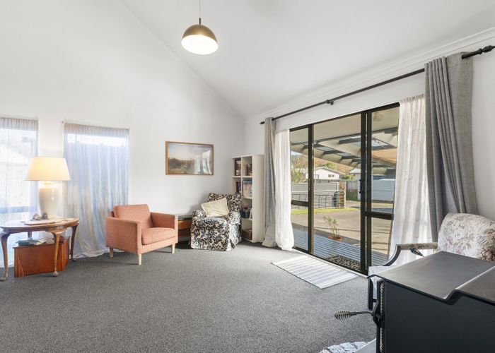  at 29 Matthew Place, Kawaha Point, Rotorua, Bay Of Plenty